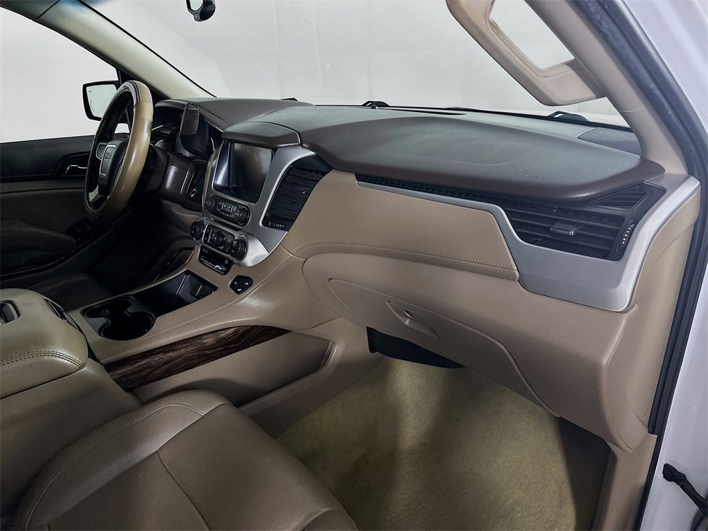 Used 2017 GMC Yukon SLT image 31