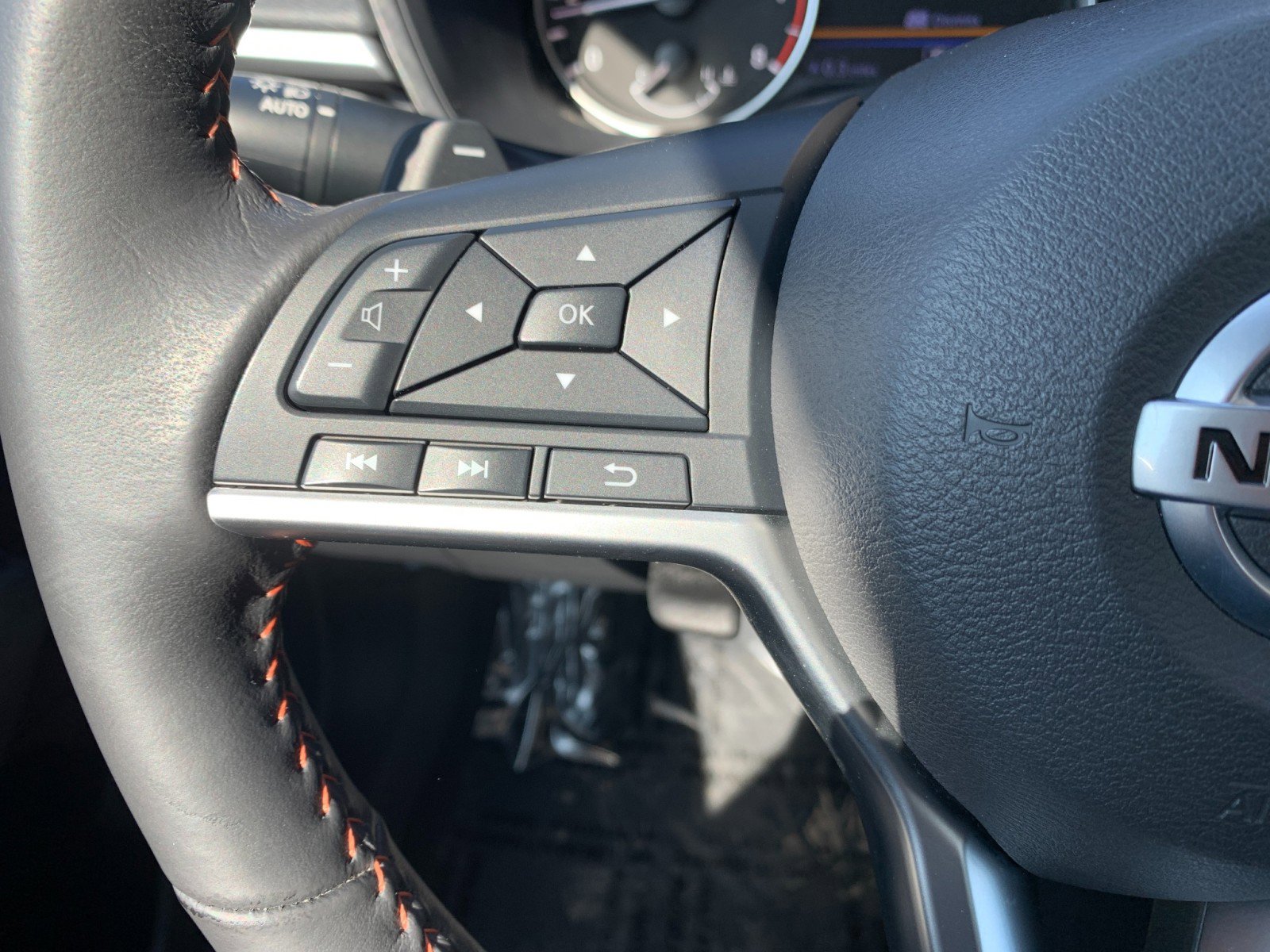 Used 2022 Nissan Altima 2.5 SR image 14