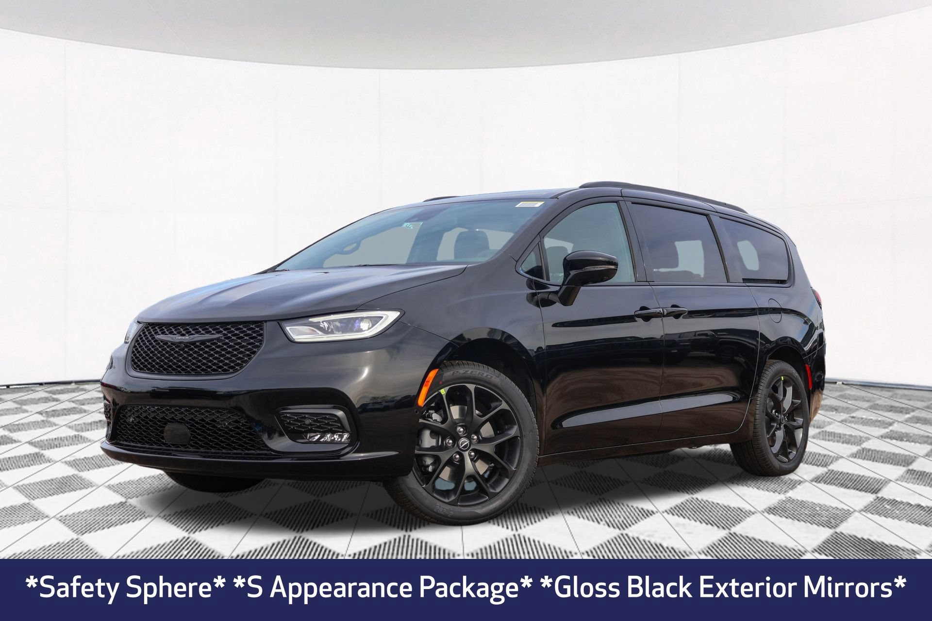 New 2026 Chrysler Pacifica Limited w/ S Appearance Package AWD/4WD image 2