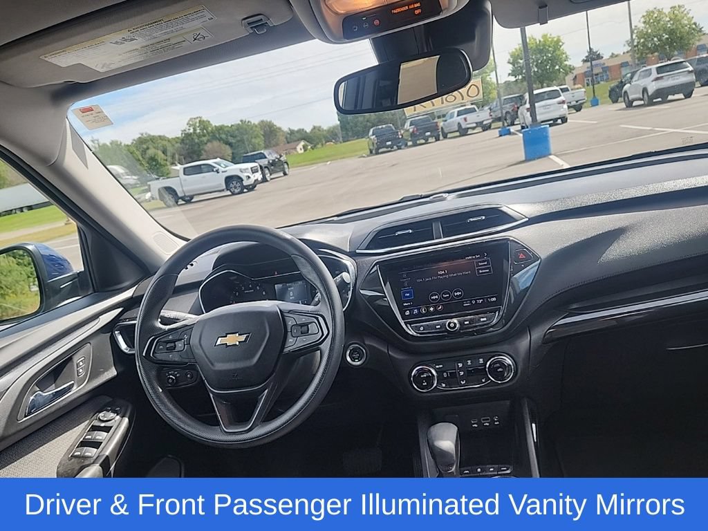 Used 2023 Chevrolet TrailBlazer LT AWD/4WD image 20