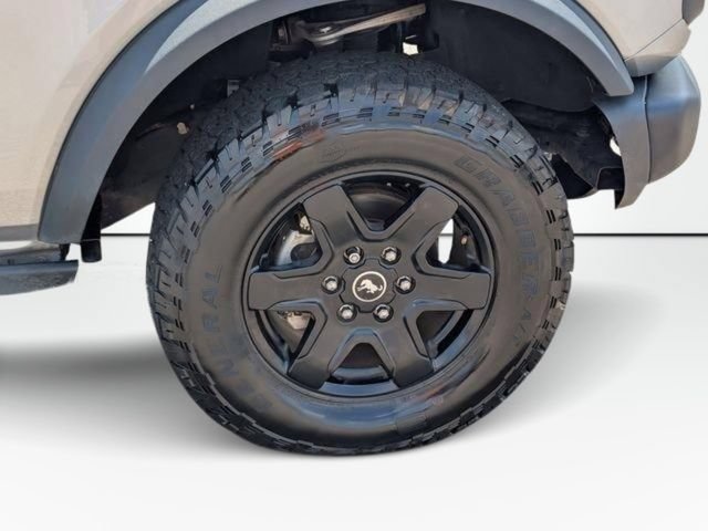 Used 2023 Ford Bronco Black Diamond AWD/4WD image 9