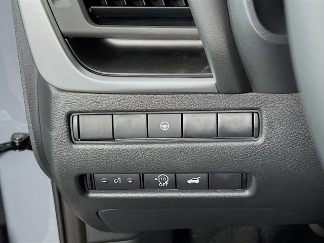 New 2026 Nissan Rogue SV image 9