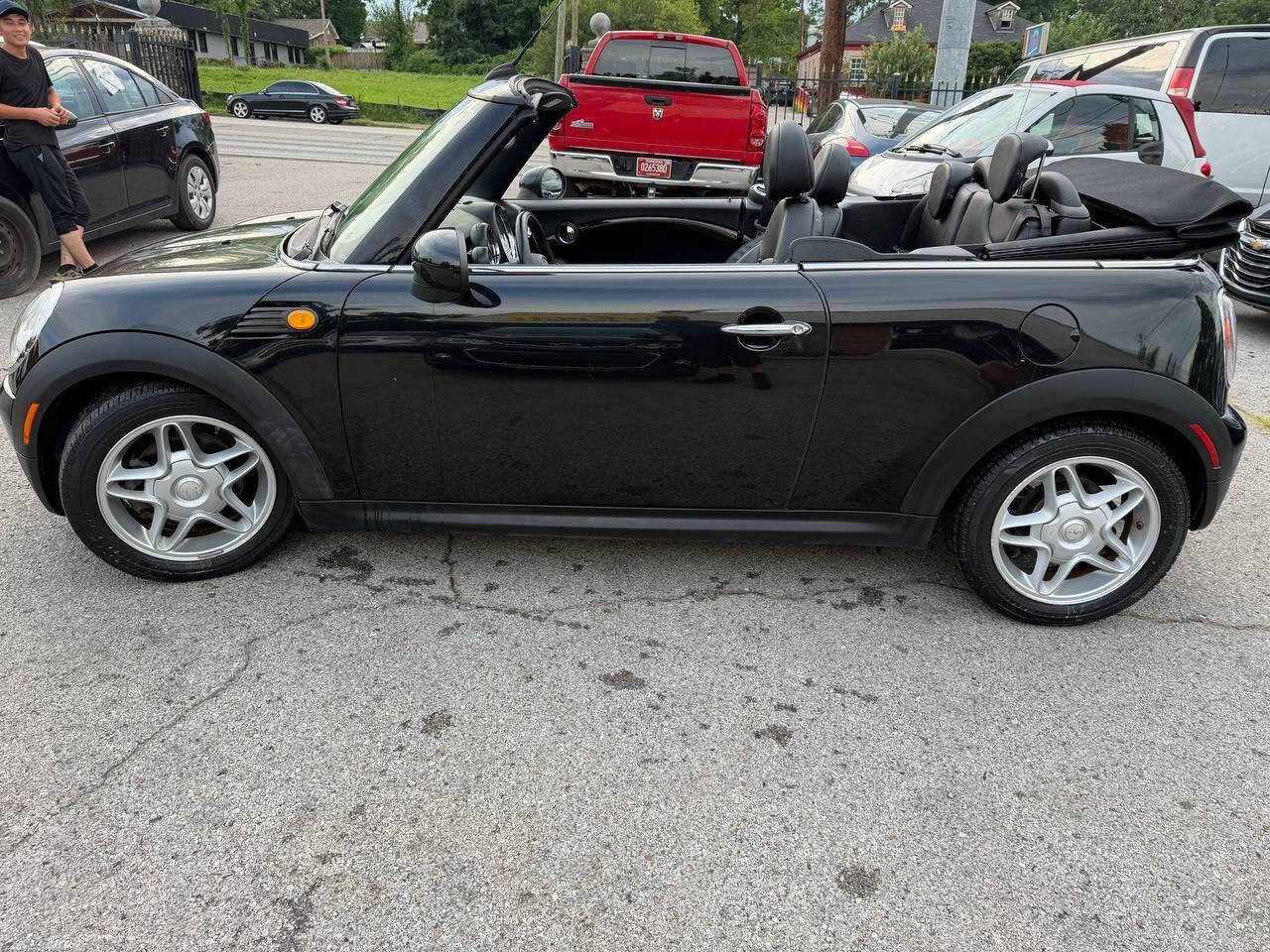 Used 2009 MINI Cooper Convertible FWD image 5