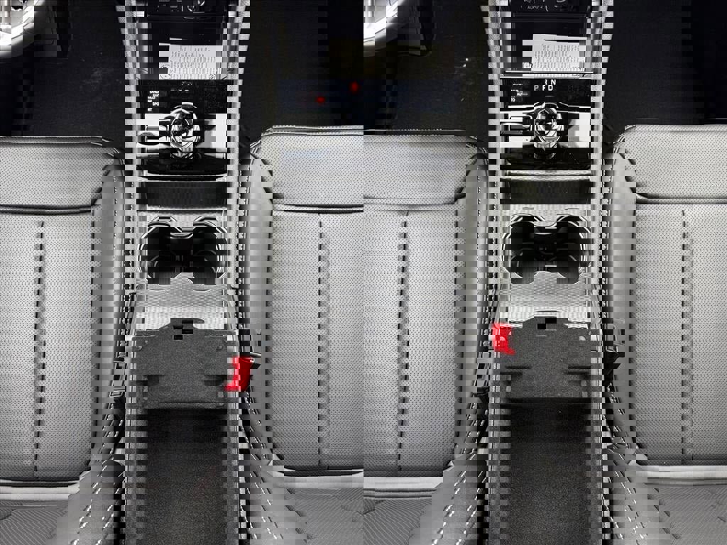 New 2025 Jeep Grand Cherokee L Limited w/ Luxury Tech Group II image 19