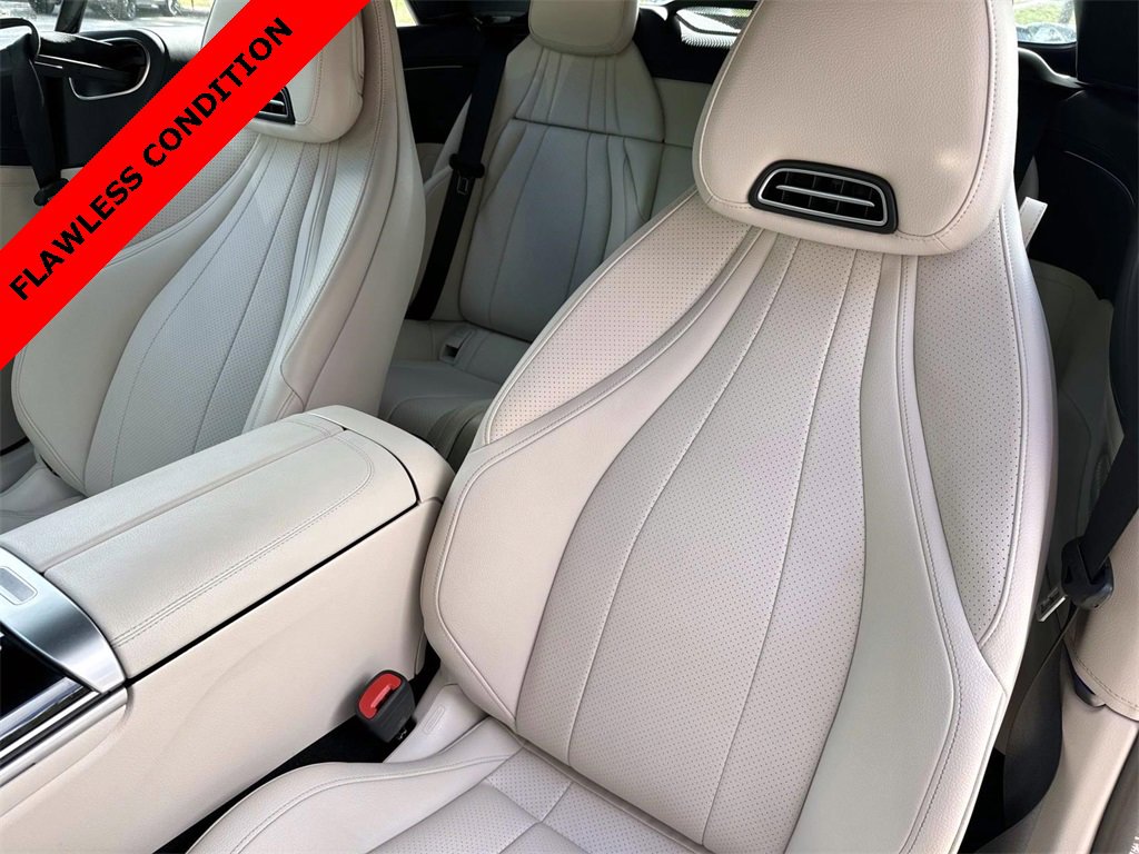 Used 2024 Mercedes-Benz CLE 300 4MATIC Cabriolet image 12