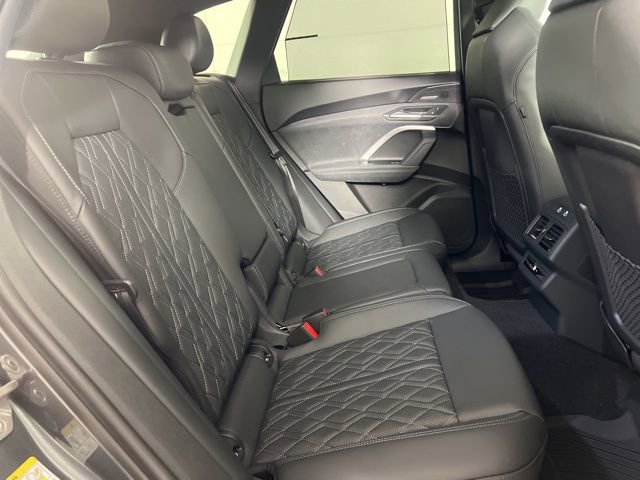 New 2026 Audi SQ5 Premium Plus image 16