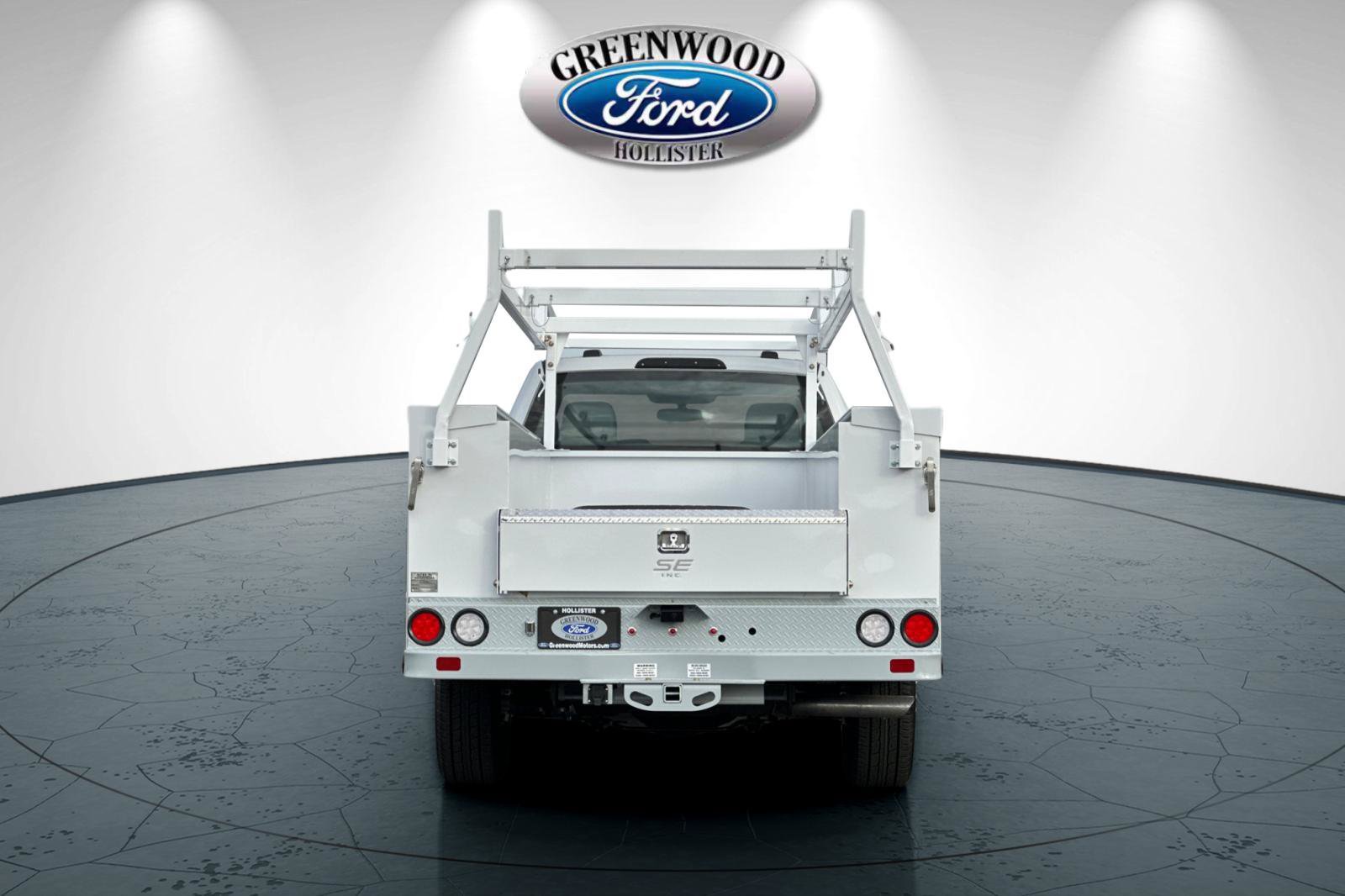 New 2026 Ford F350 XL w/ XL Chrome Package RWD image 5