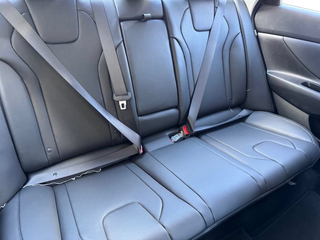 New 2026 Hyundai Elantra Limited FWD image 19