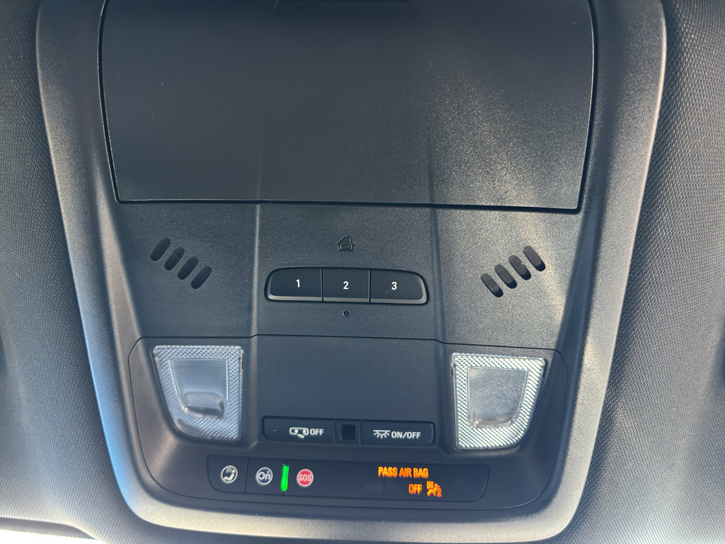 Used 2024 Buick Enclave Premium AWD/4WD image 27