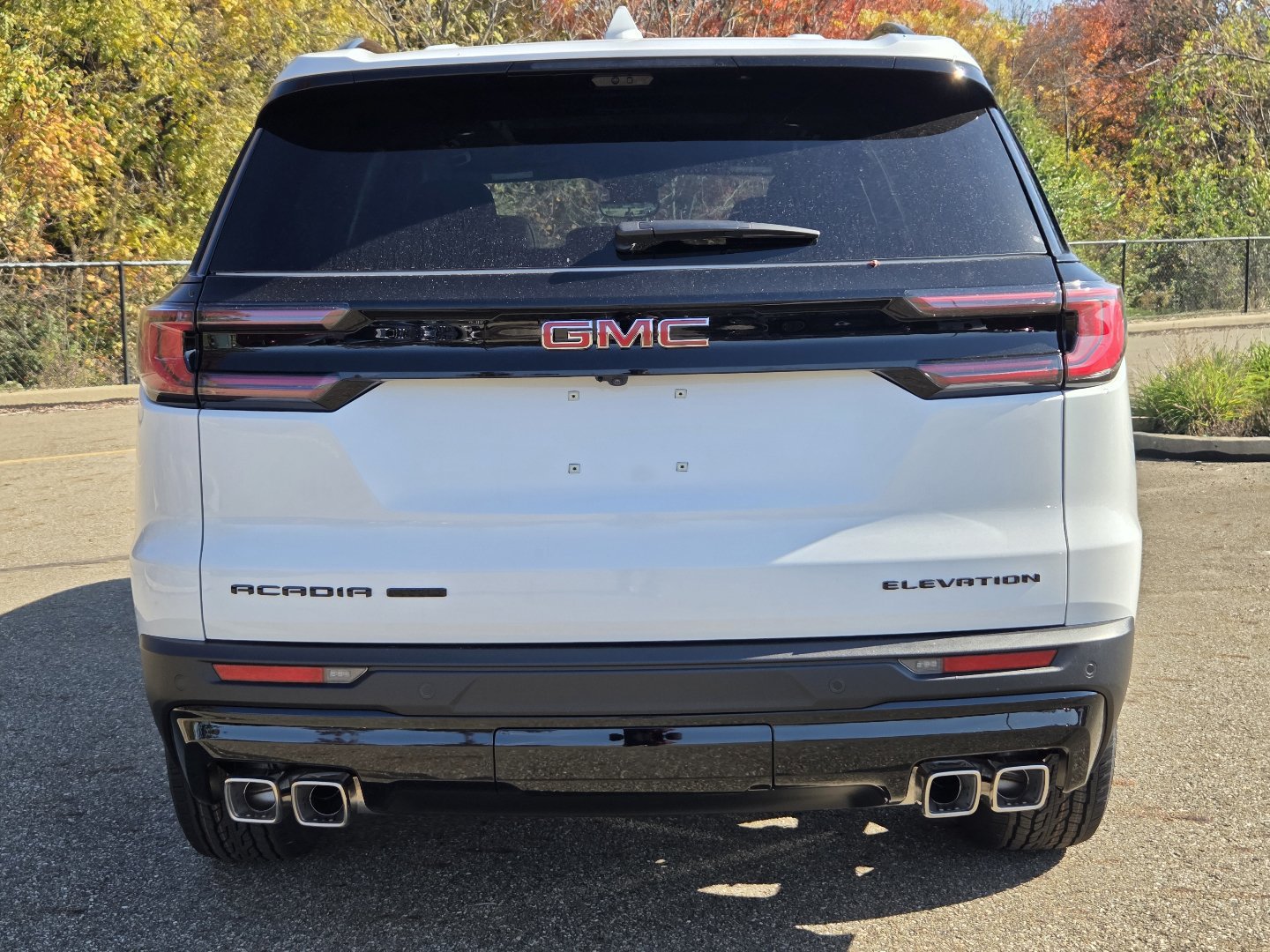 New 2027 GMC Acadia Elevation w/ Elevation Premium Package AWD/4WD image 16