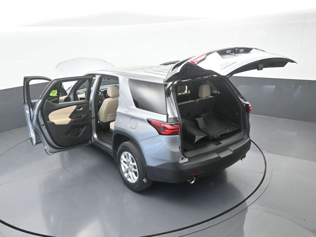 Used 2023 Chevrolet Traverse LS FWD image 64