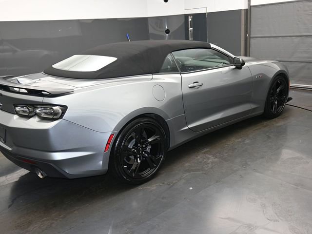 Used 2023 Chevrolet Camaro LT w/ RS Package image 29