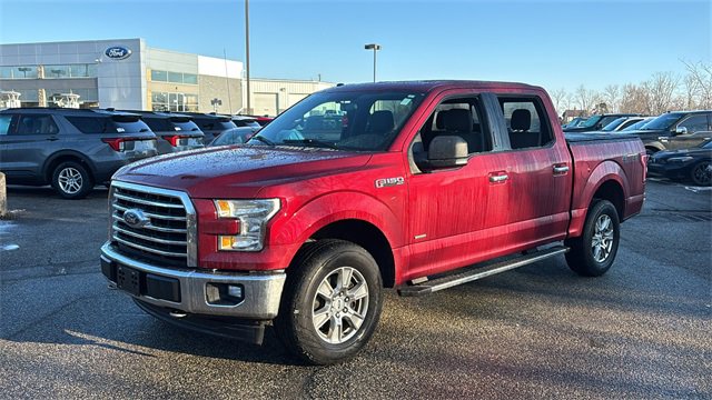 Used 2017 Ford F150 XLT w/ Equipment Group 302A Luxury image 2
