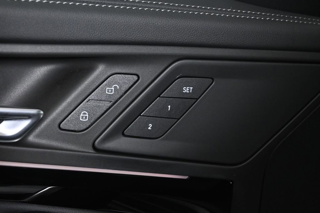 Used 2026 BMW X1 xDrive28i w/ Technology Package image 28