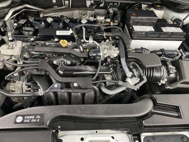Used 2025 Toyota Corolla Cross L AWD/4WD image 30