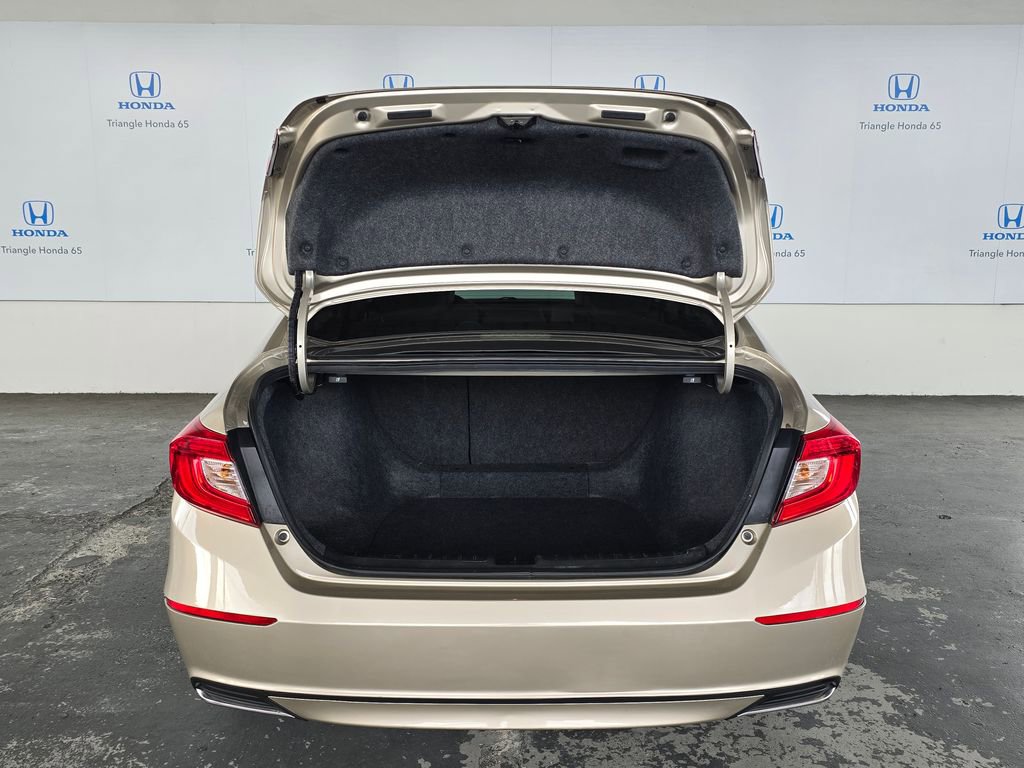 Used 2020 Honda Accord EX image 49