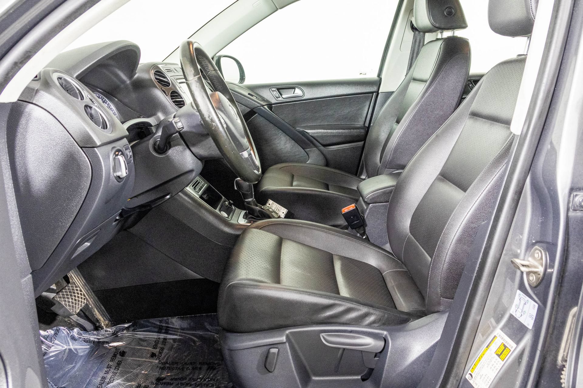 Used 2016 Volkswagen Tiguan S AWD/4WD image 22