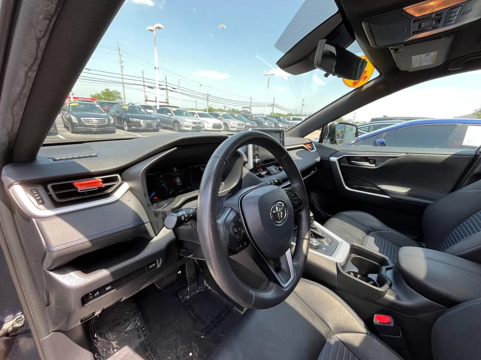 Used 2021 Toyota RAV4 XSE AWD/4WD image 26