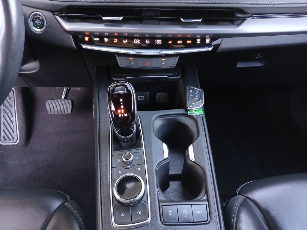 Certified 2024 Cadillac XT4 Premium Luxury AWD/4WD image 36