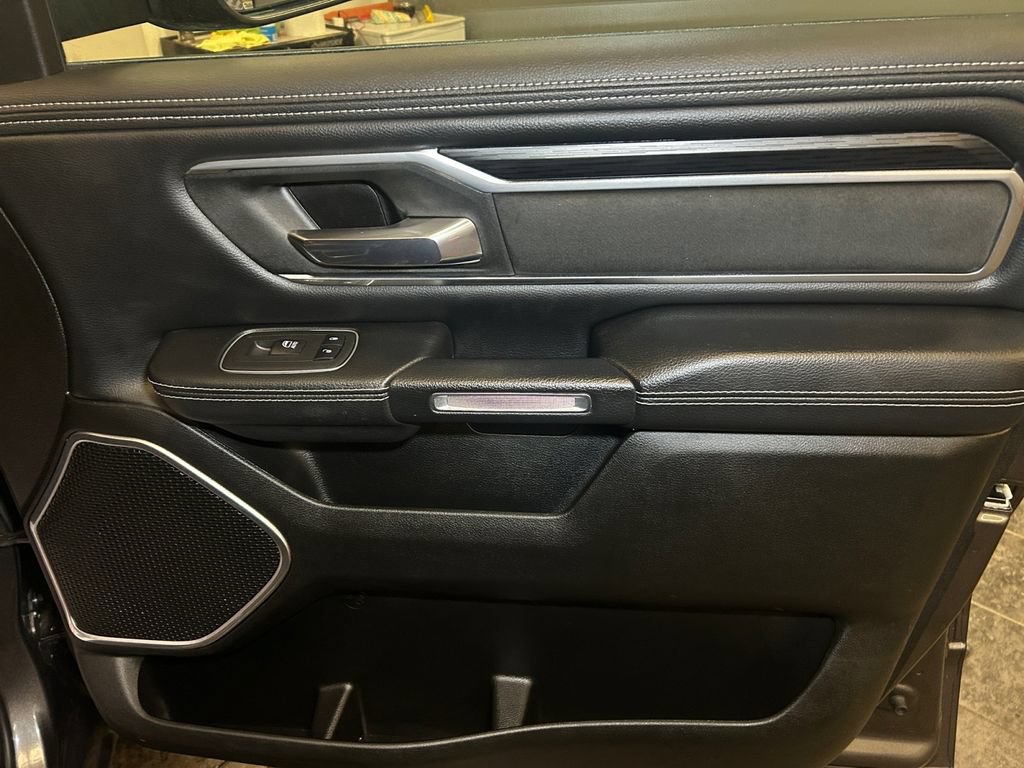 Used 2023 RAM 1500 Laramie AWD/4WD image 16