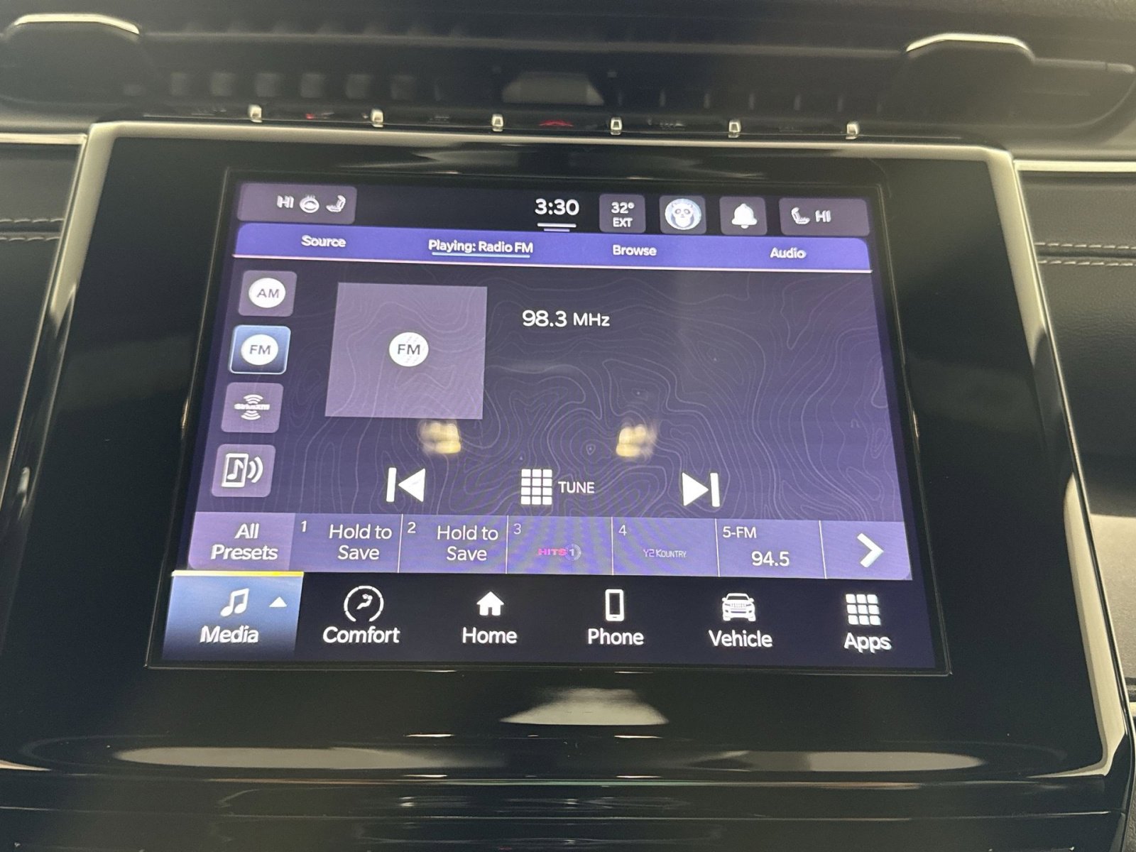 Used 2023 Jeep Grand Cherokee L Laredo image 18