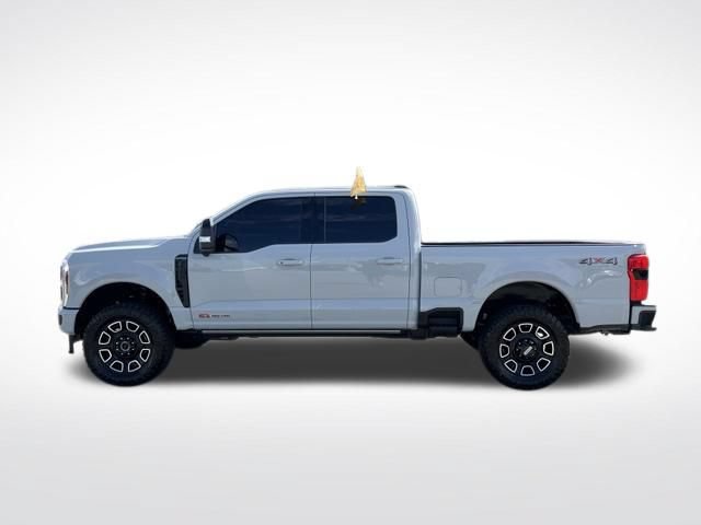 Used 2026 Ford F250 Platinum AWD/4WD image 4