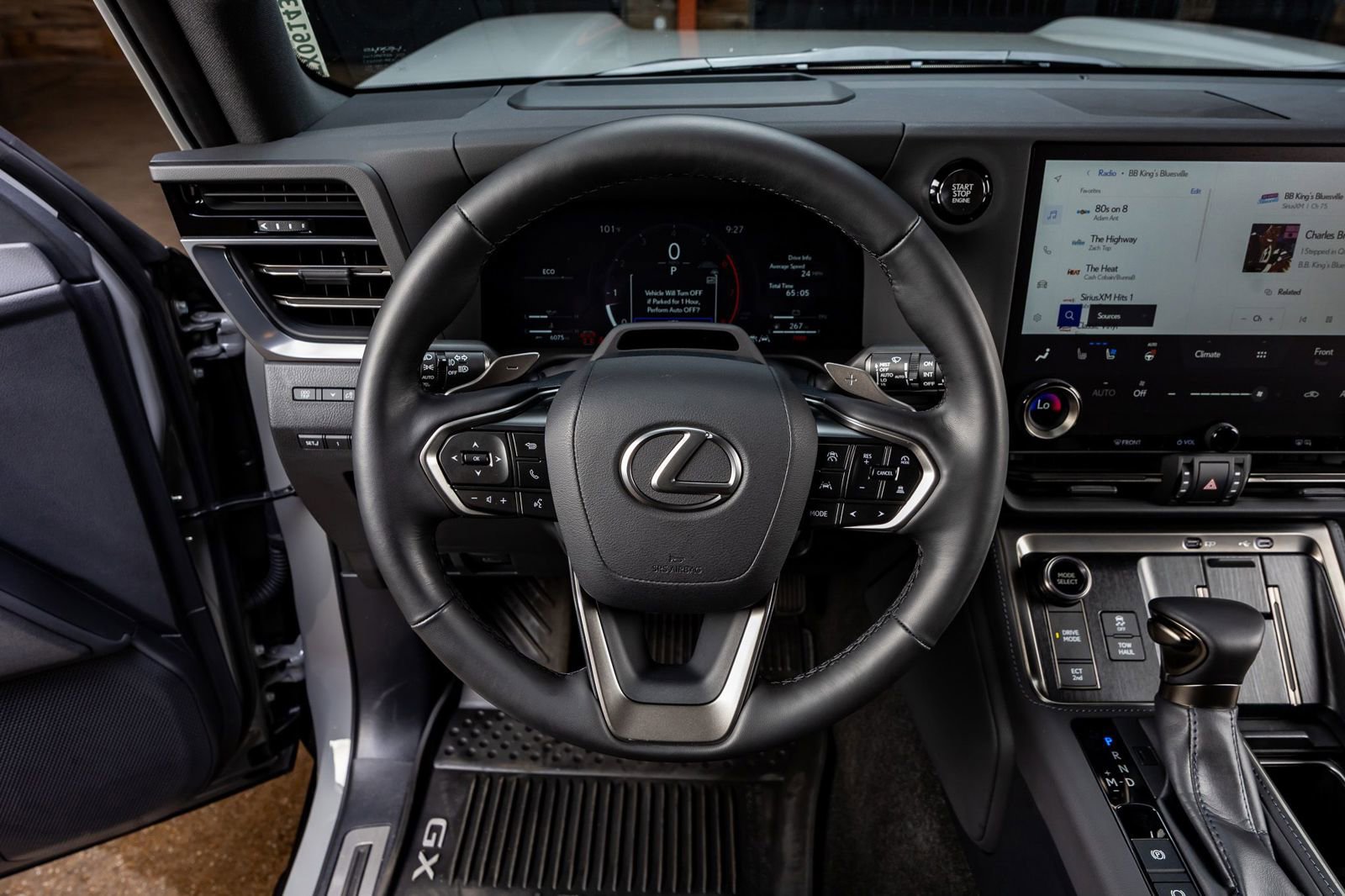 Used 2024 Lexus GX 550 image 19