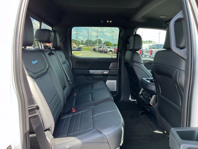 New 2026 Ford F350 Platinum w/ FX4 Off-Road Package AWD/4WD image 10