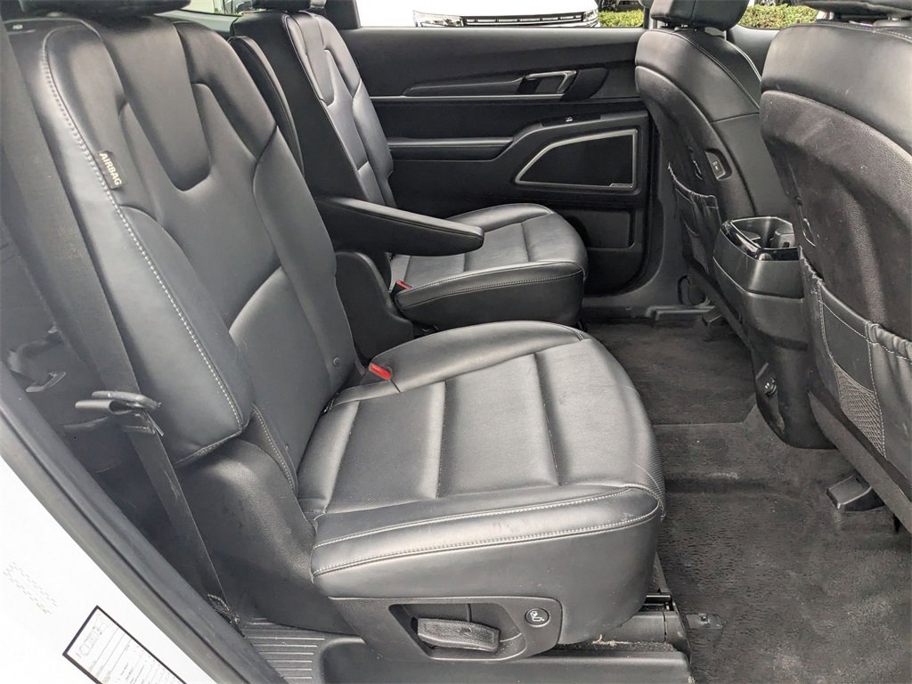 Used 2025 Kia Telluride S image 30