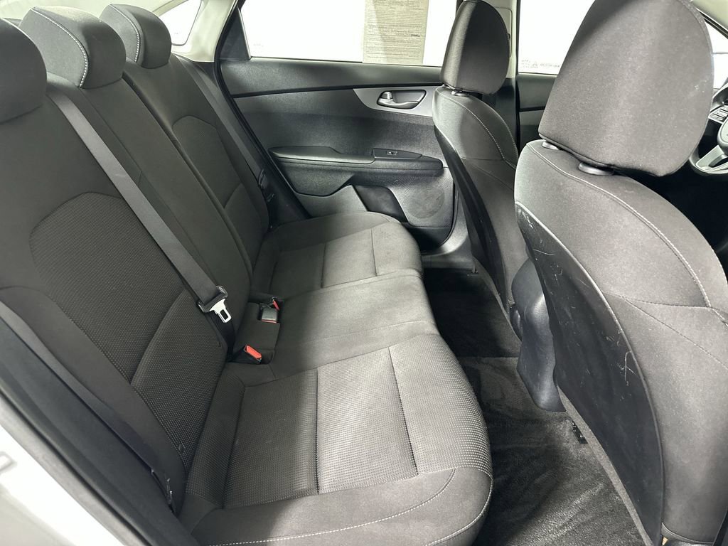Used 2020 Kia Forte LXS FWD image 26