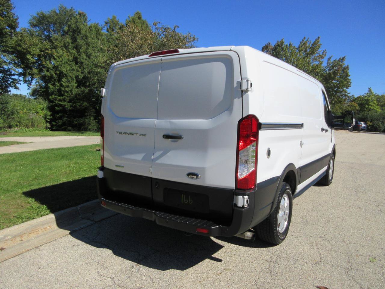 Used 2020 Ford Transit 250 Low Roof RWD image 9