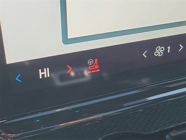 Certified 2025 Ford Expedition Max Platinum w/ Stealth Appearance Package image 18