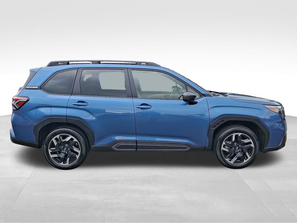 Certified 2025 Subaru Forester Limited AWD/4WD image 7