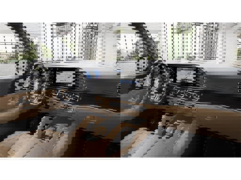 New 2026 Mercedes-Benz GLS 580 4MATIC image 6