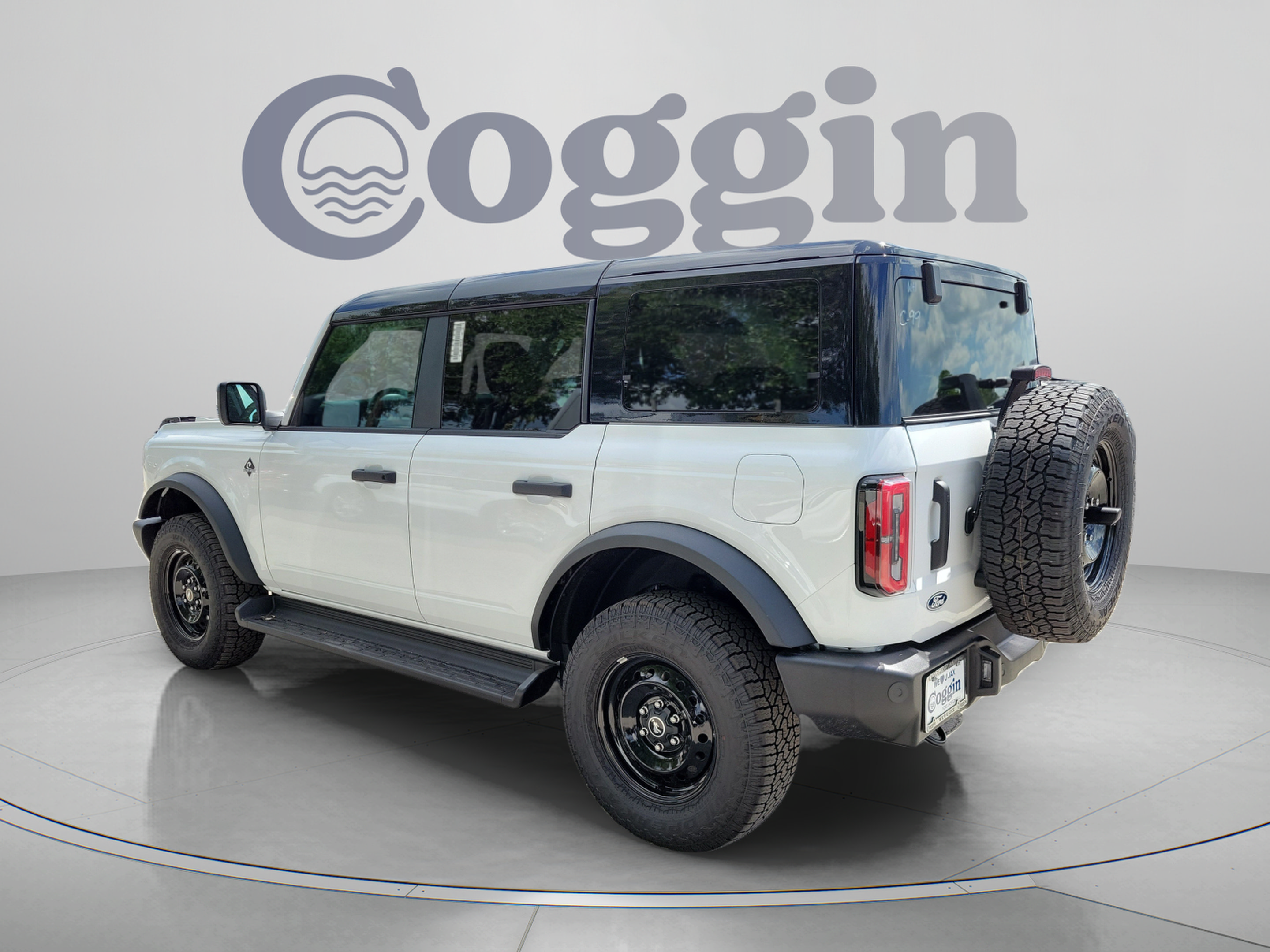 New 2026 Ford Bronco Outer Banks AWD/4WD image 2