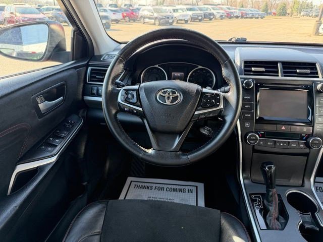 Used 2015 Toyota Camry XSE w/ Moonroof Package image 23