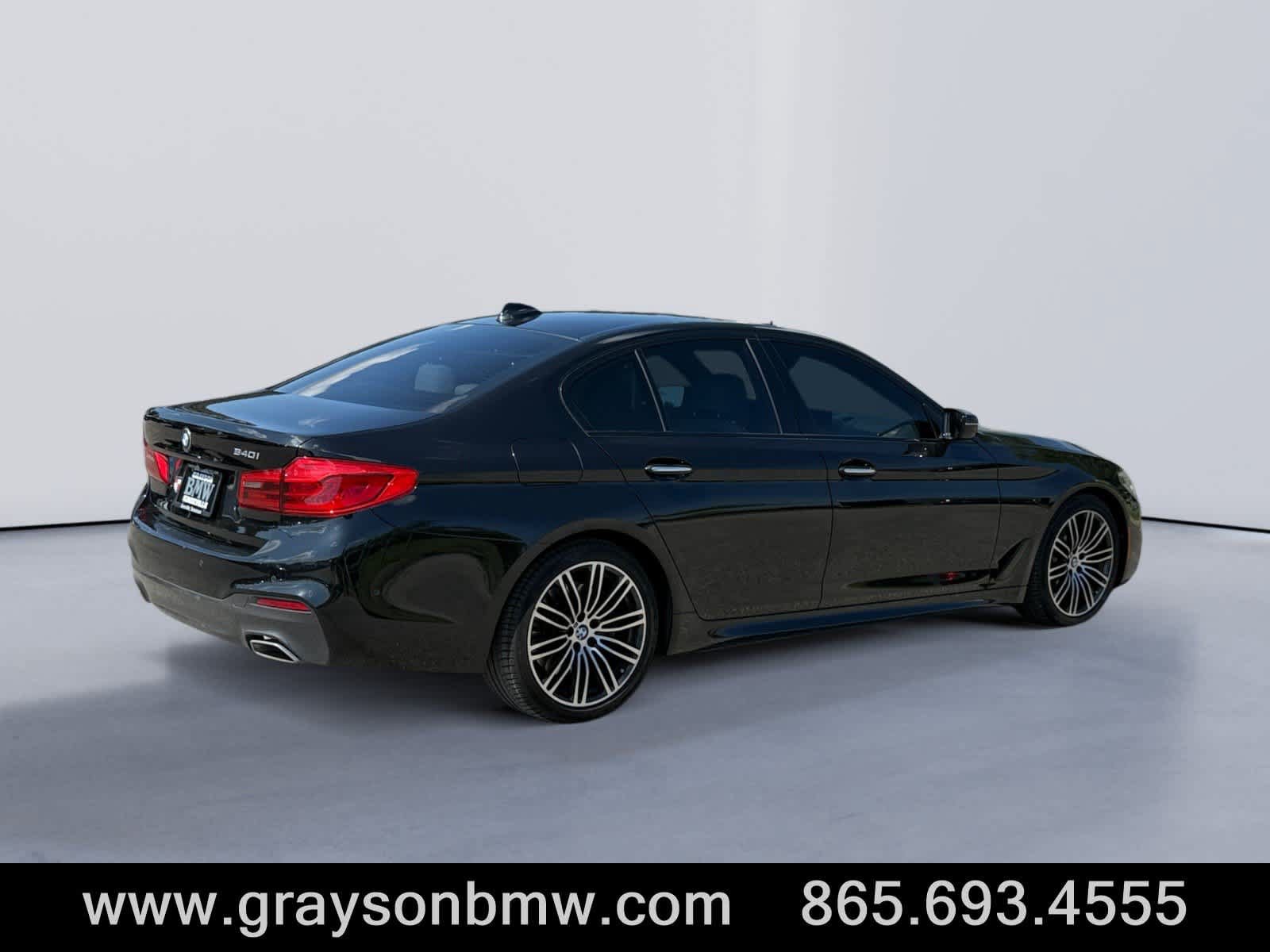 Used 2017 BMW 540i RWD image 3