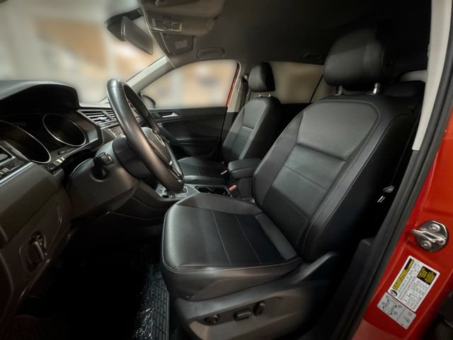 Used 2019 Volkswagen Tiguan SE FWD image 14