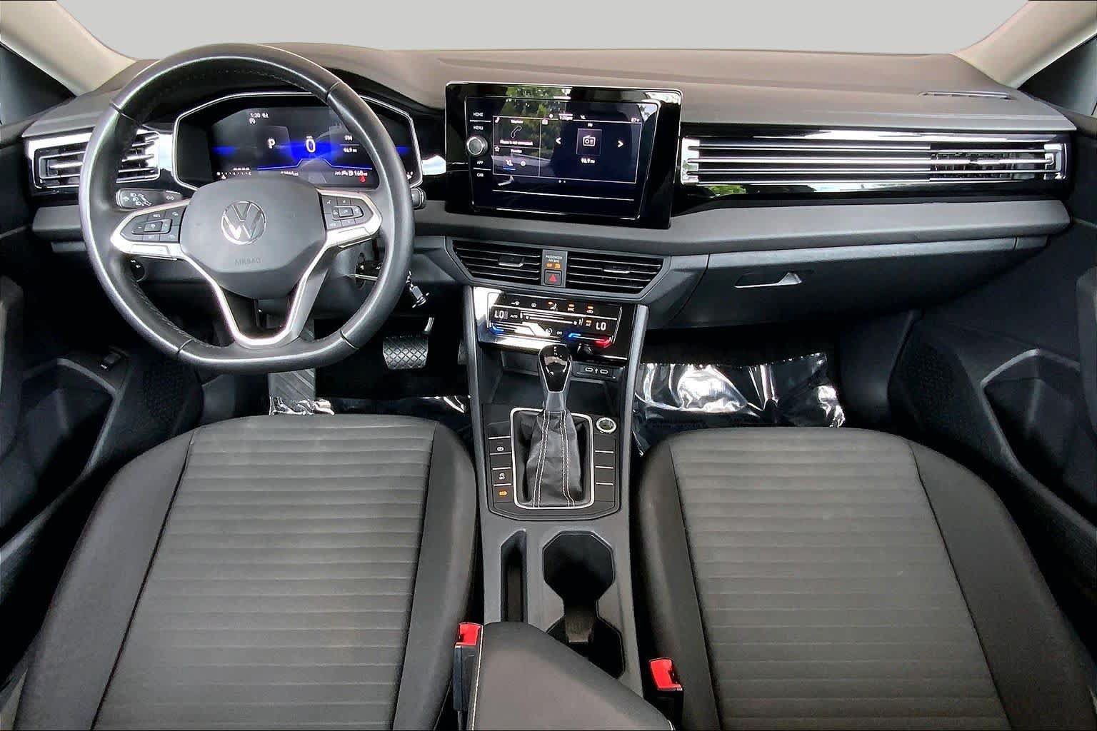 Used 2025 Volkswagen Jetta S FWD image 16