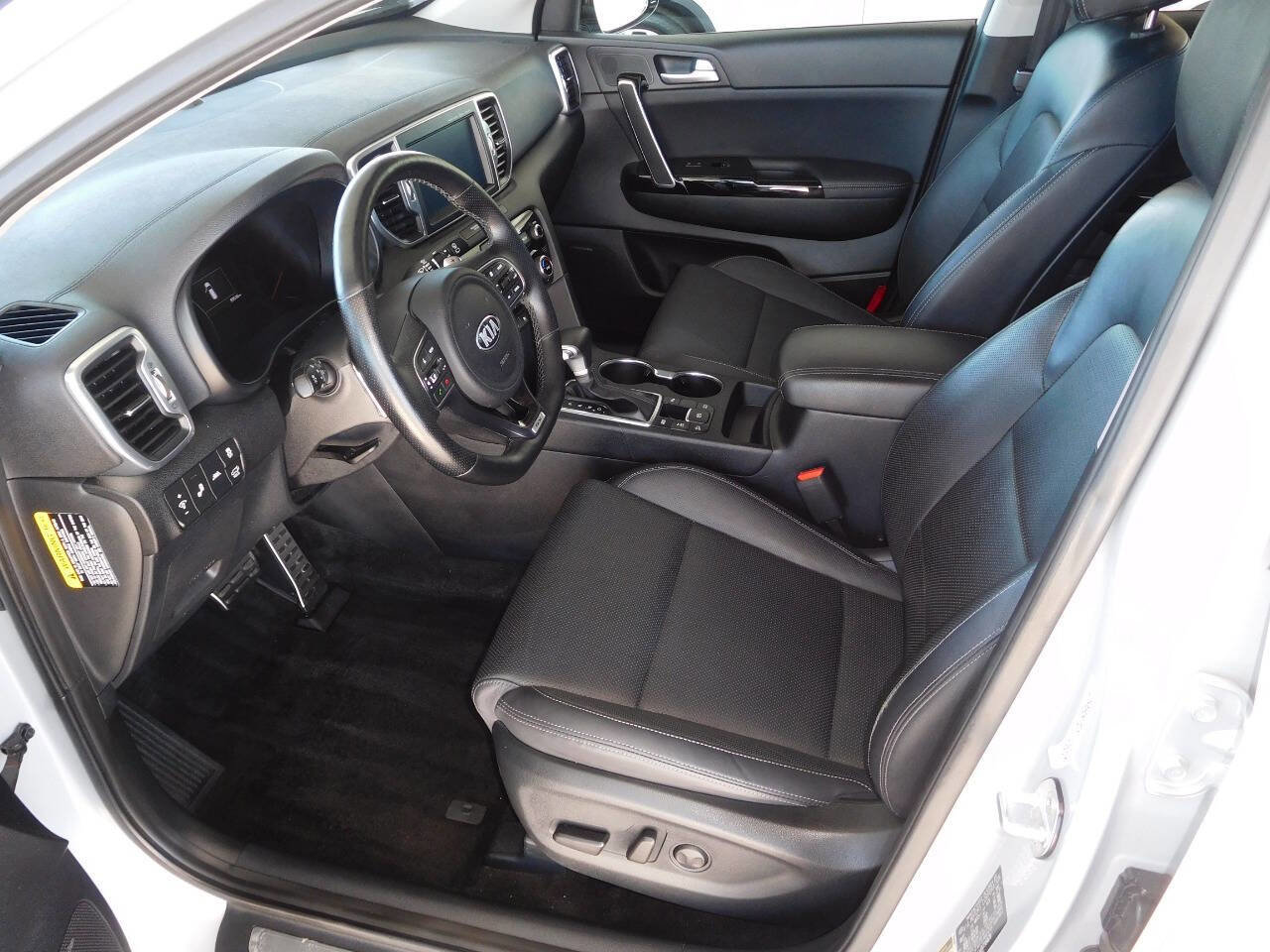 Used 2018 Kia Sportage SX image 4