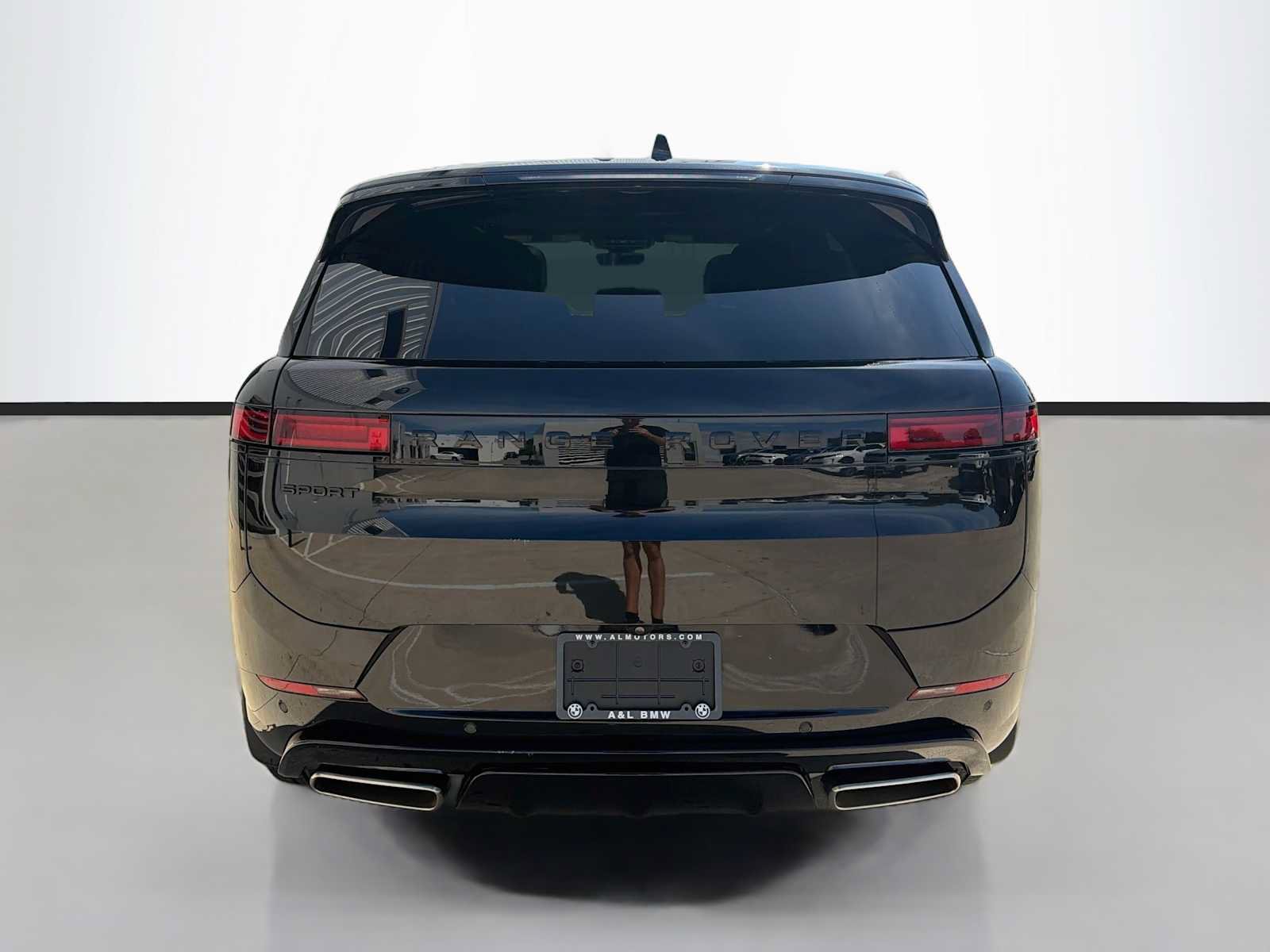 Certified 2025 Land Rover Range Rover Sport Dynamic SE AWD/4WD image 4