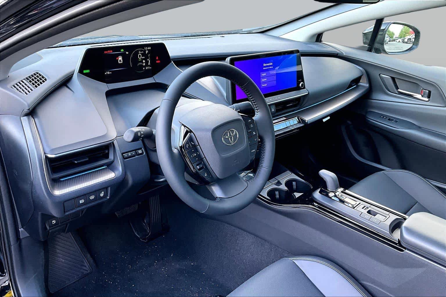 New 2026 Toyota Prius XLE FWD image 8