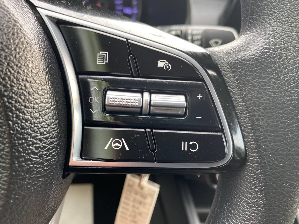 Certified 2023 Kia Forte LXS w/ LXS Technology Package FWD image 22