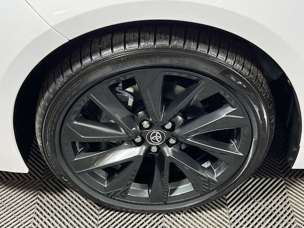 Certified 2025 Toyota Corolla XSE image 25