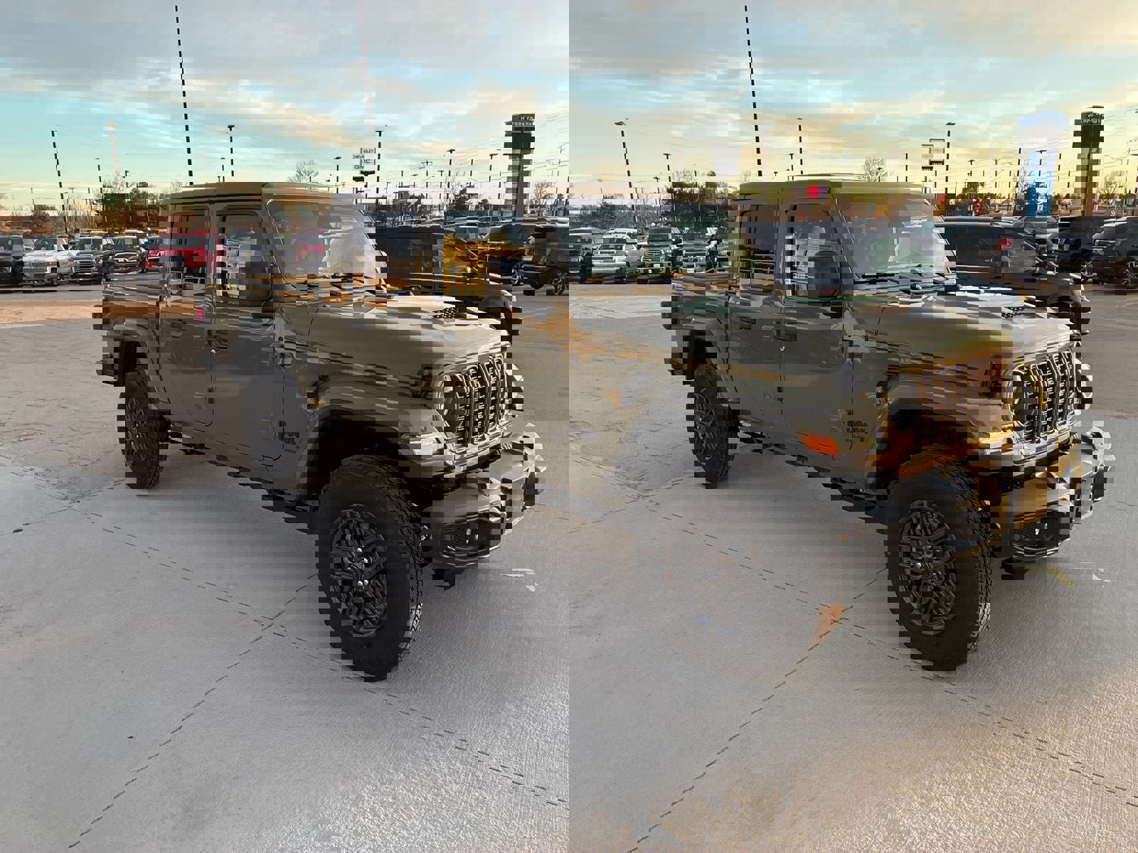 New 2026 Jeep Gladiator Sport image 8