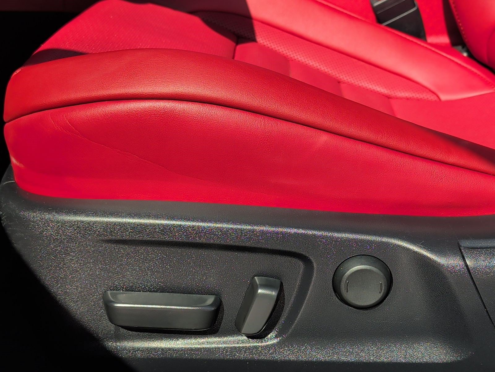 Used 2022 Lexus IS 350 F Sport w/ Navigation Package RWD image 9