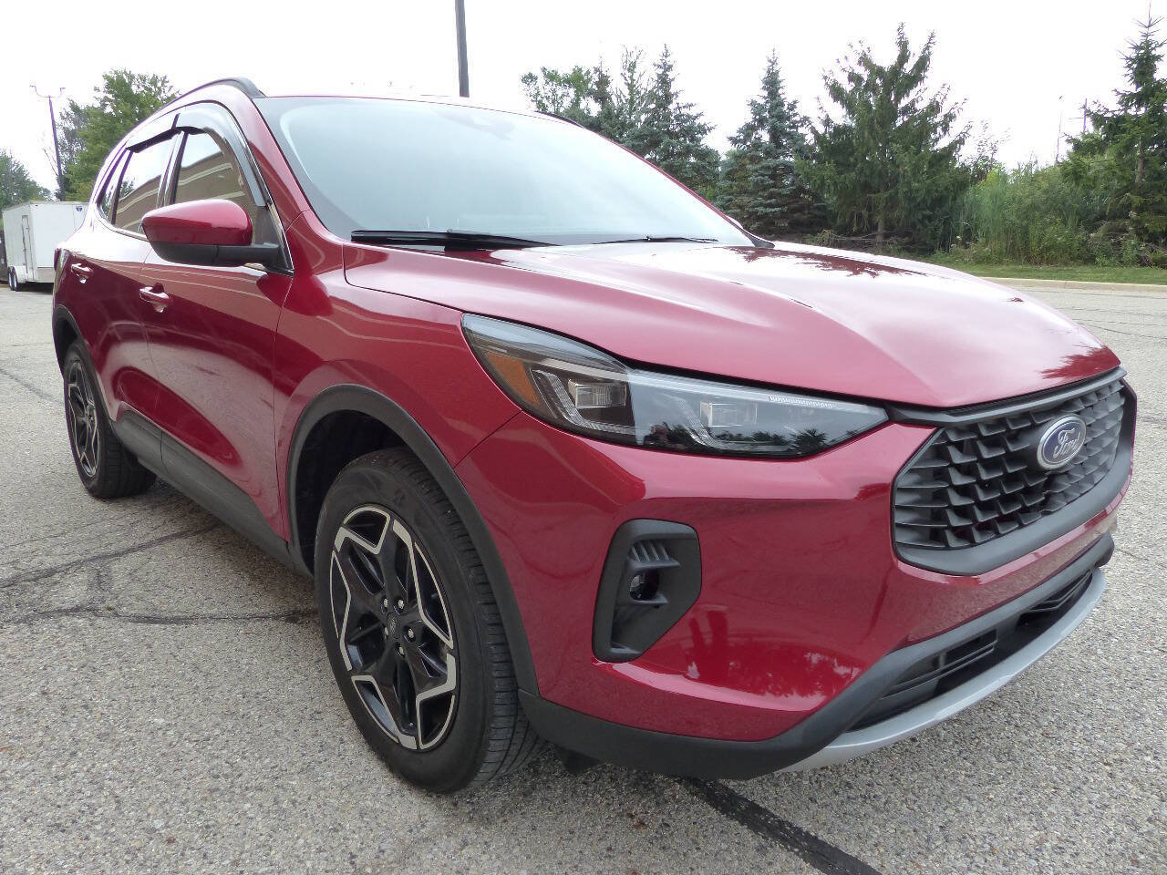 Used 2026 Ford Escape Platinum AWD/4WD image 13