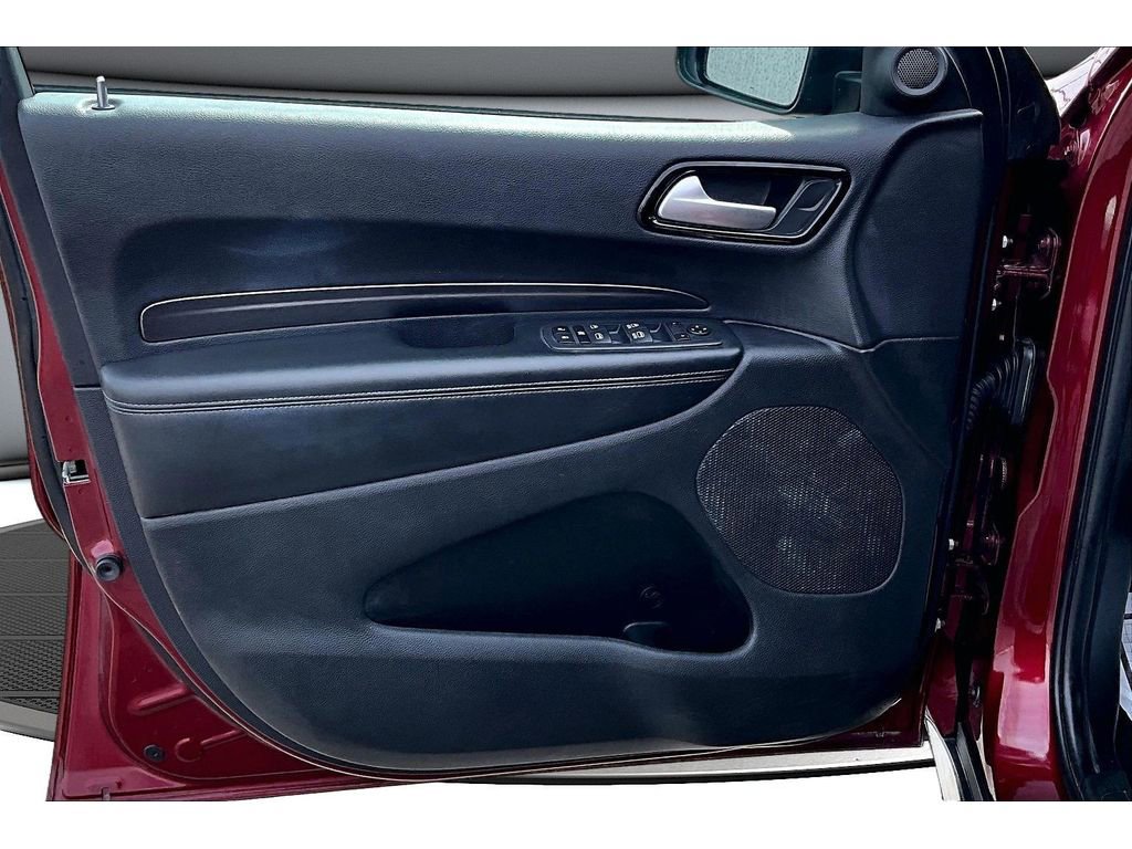 Used 2023 Dodge Durango SXT image 23