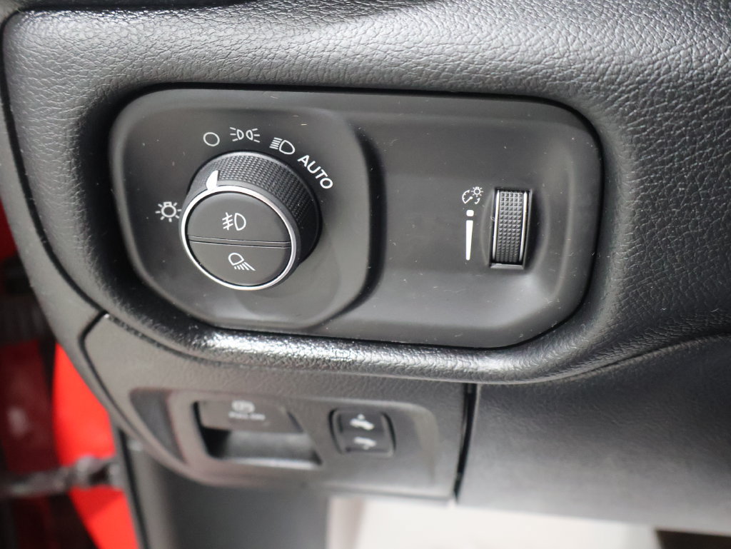 Used 2020 RAM 1500 Big Horn AWD/4WD image 31