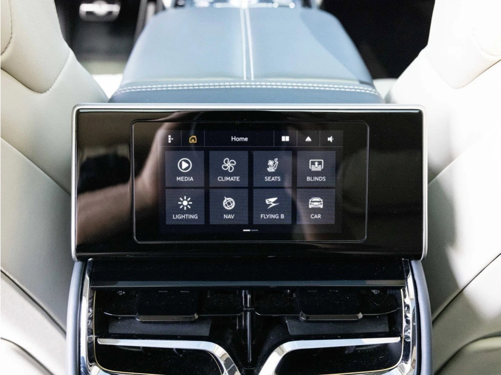 Certified 2022 Bentley Flying Spur W12 image 61